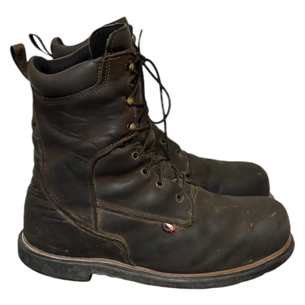 Size 12 Vintage men oil brown genuine leather men flat lace up Red Wing Boots.